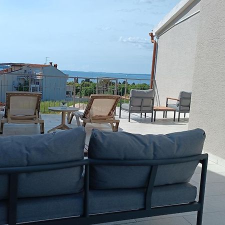 Caramel Comforts With Sea View In Stinjan Only 300 Meters From The Beach Pula Eksteriør billede