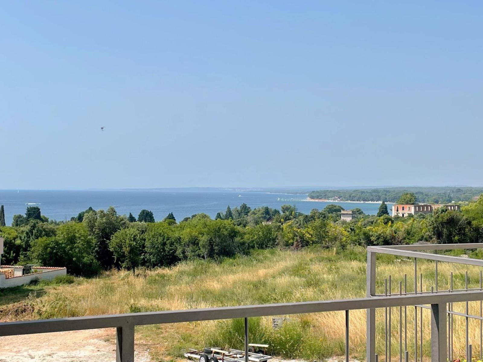 Caramel Comforts With Sea View In Stinjan Only 300 Meters From The Beach Pula Eksteriør billede