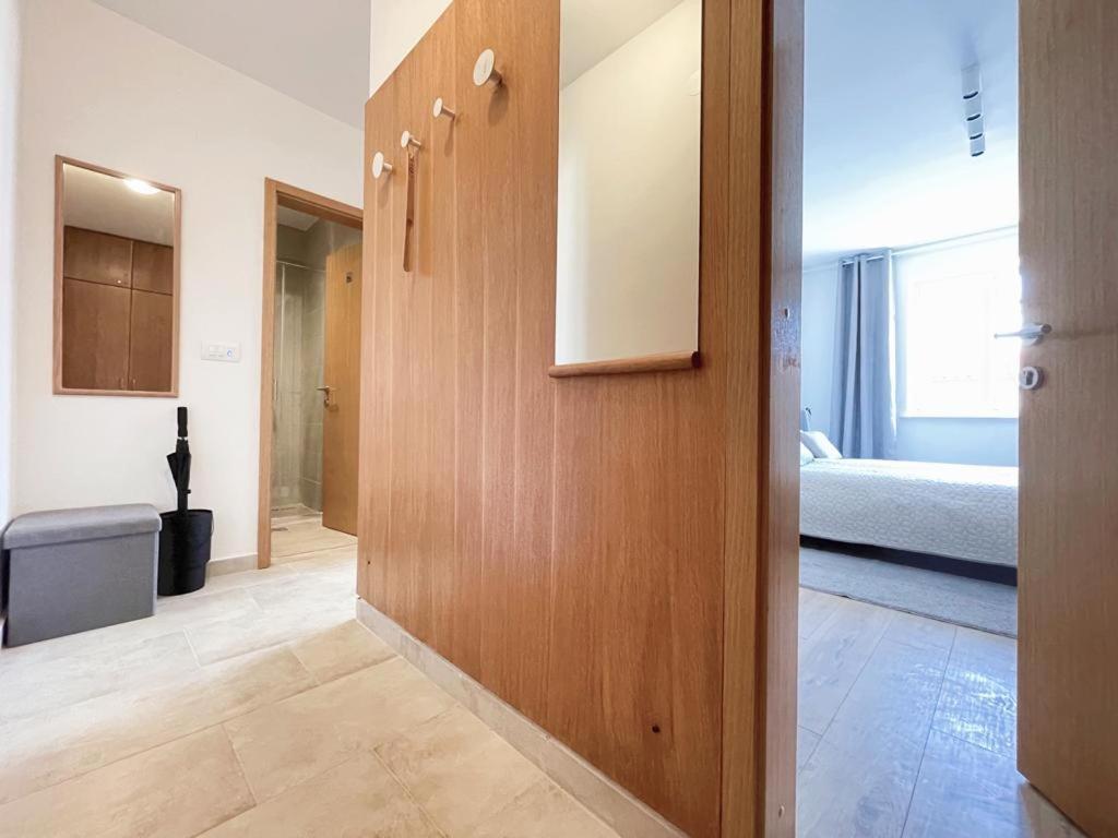Caramel Comforts With Sea View In Stinjan Only 300 Meters From The Beach Pula Eksteriør billede