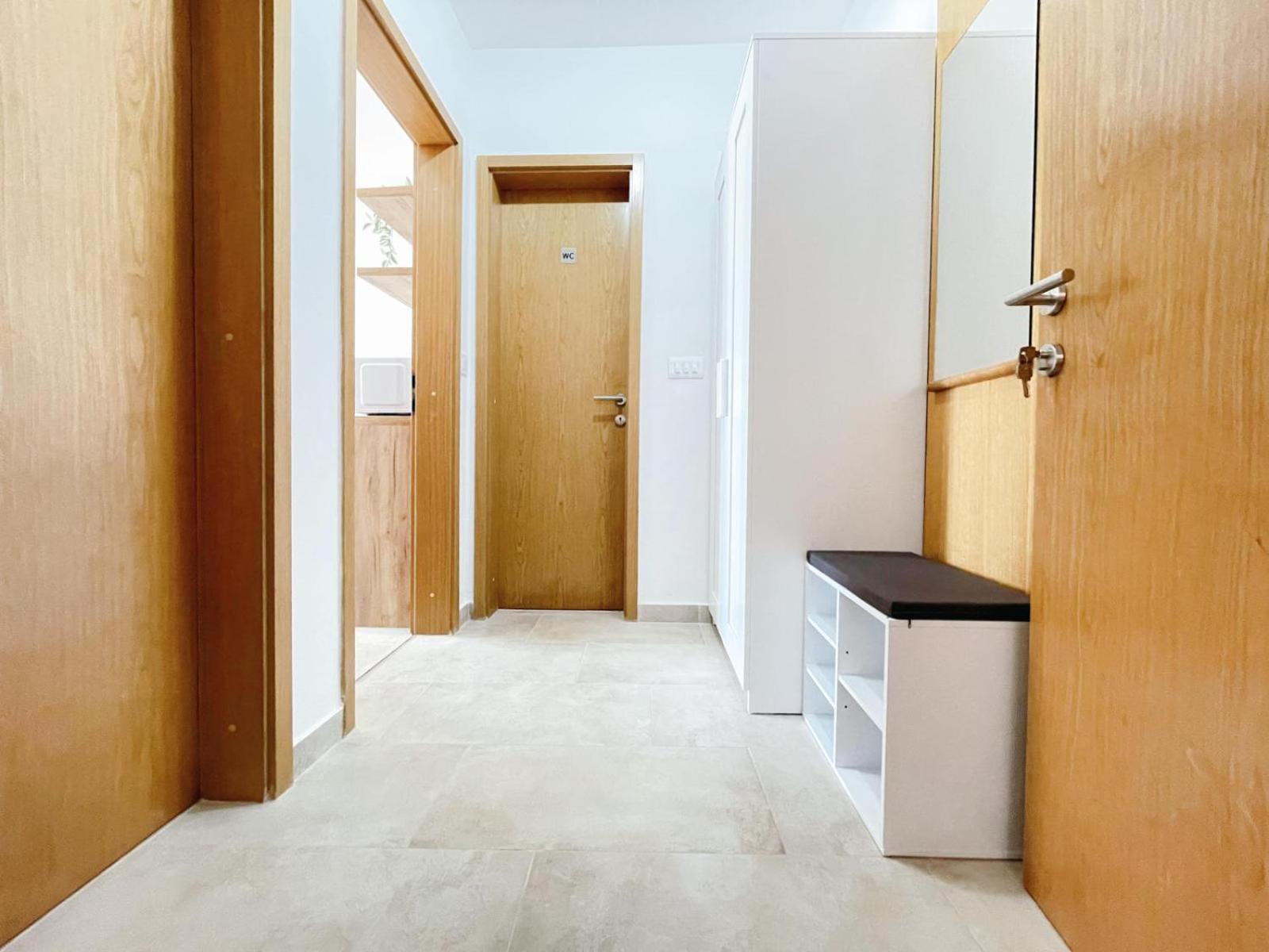 Caramel Comforts With Sea View In Stinjan Only 300 Meters From The Beach Pula Eksteriør billede